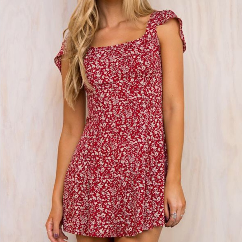 Super cute Princess Polly dress